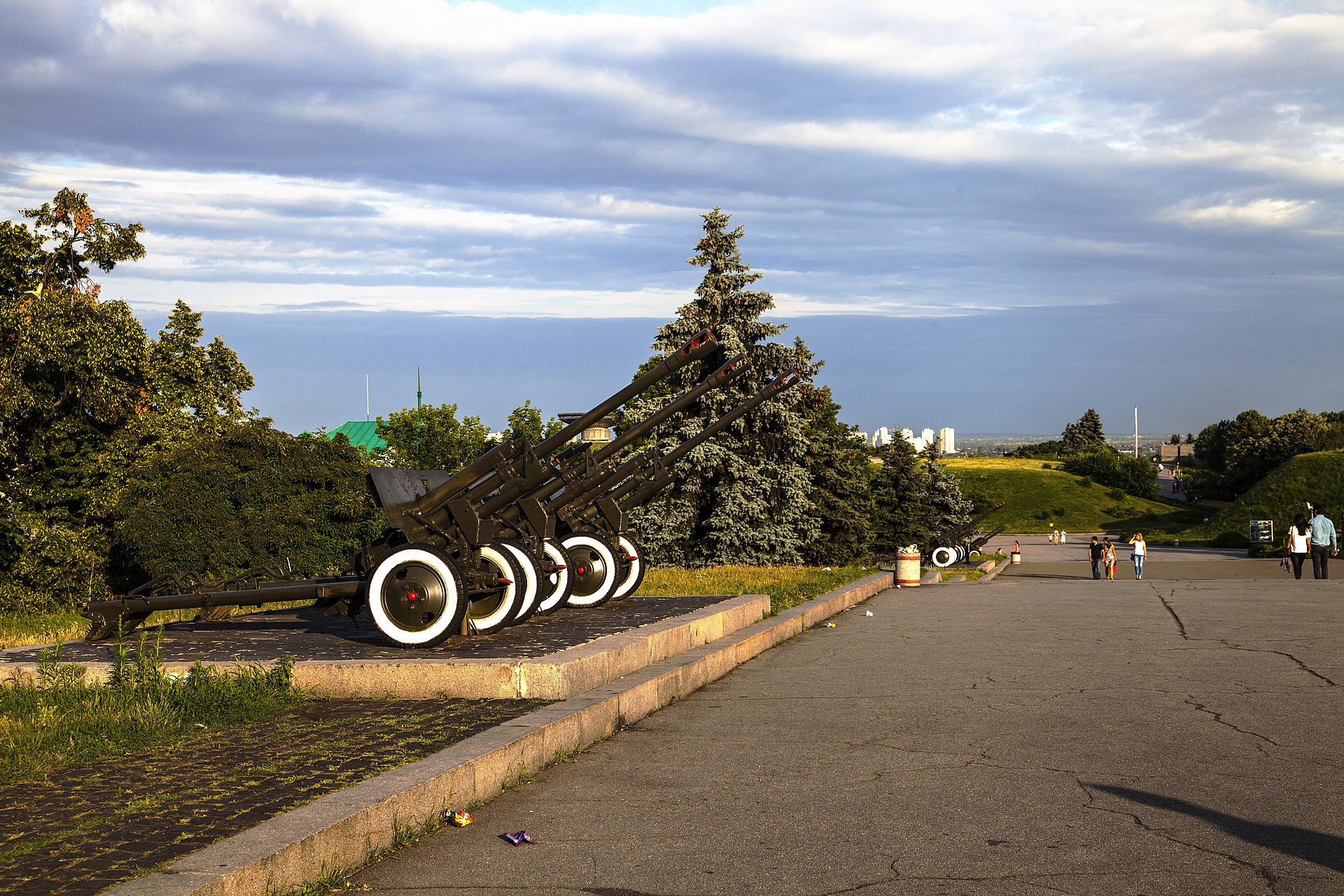 Слом памяти. Как Украина отходила от советских мифов о Второй мировой войне