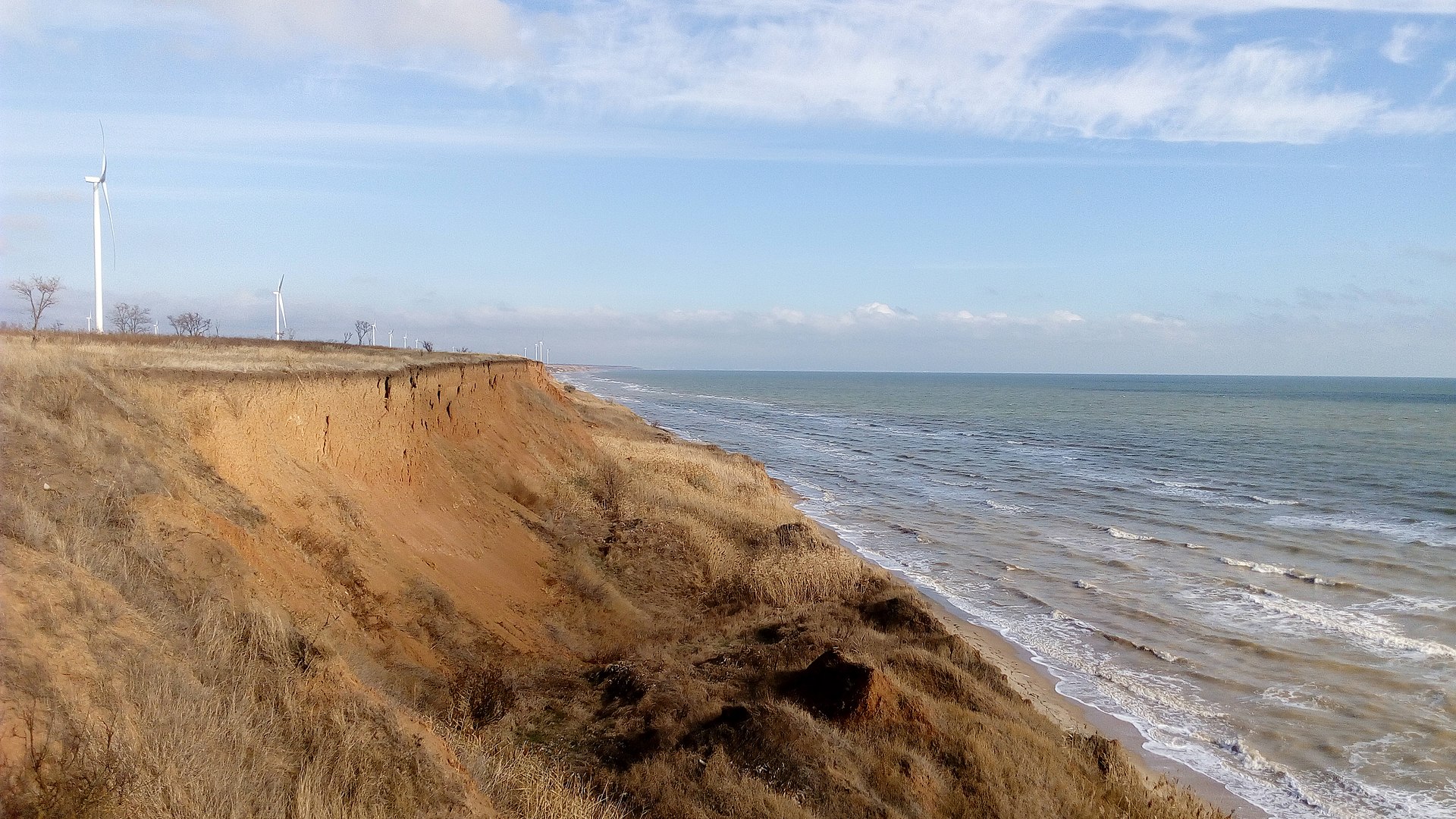 &quot;Грады&quot; вместо пляжей. Как пережили лето в оккупации курорты Азовского моря