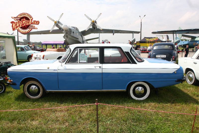 ЛАЗ наших олімпійців і кабріолет "Таврія": на OldCarLand покажуть перші українські авто