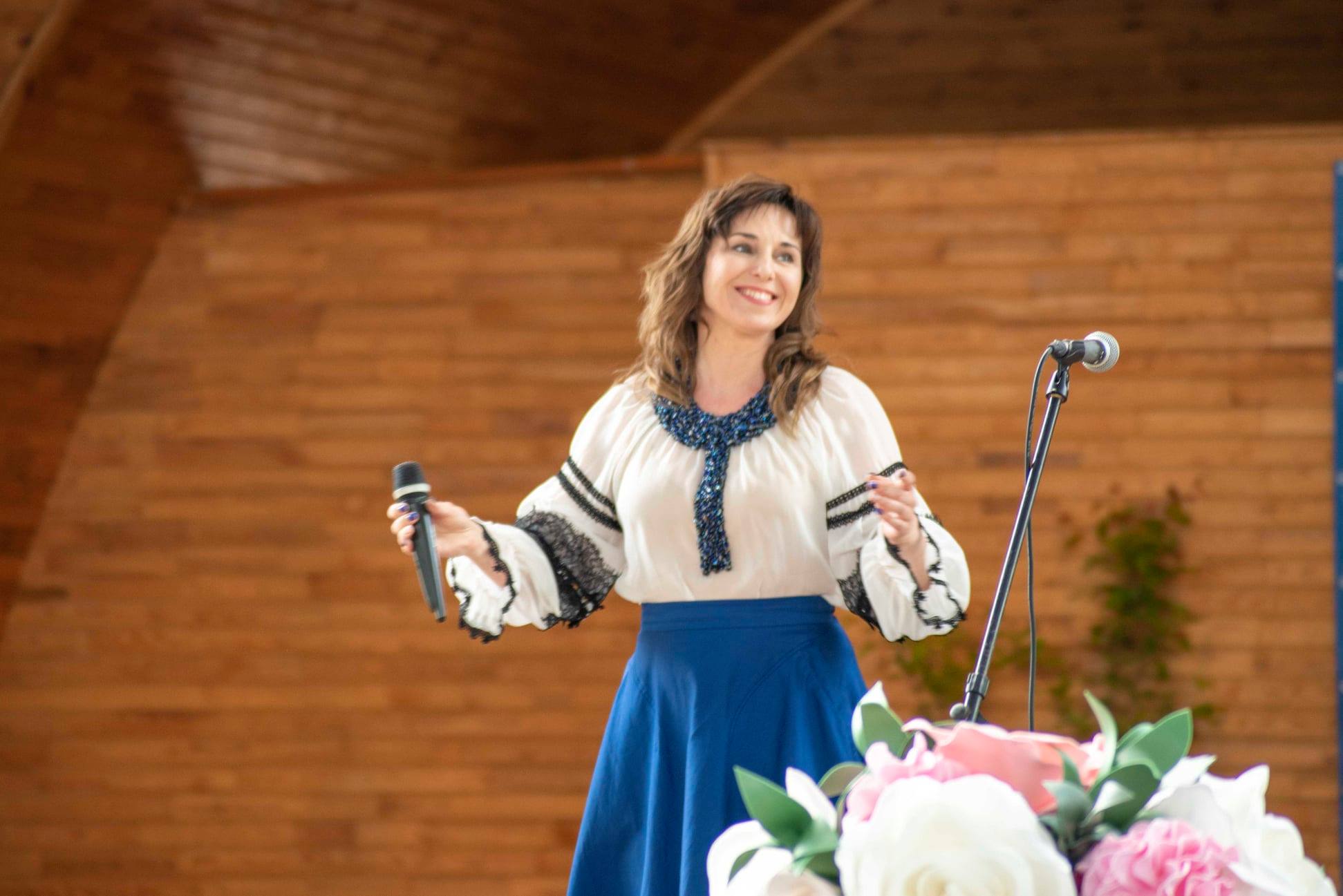 Как сейчас выглядит Ирина Шинкарук - дочь знаменитого композитора и барда Владимира Шинкарука (фото)