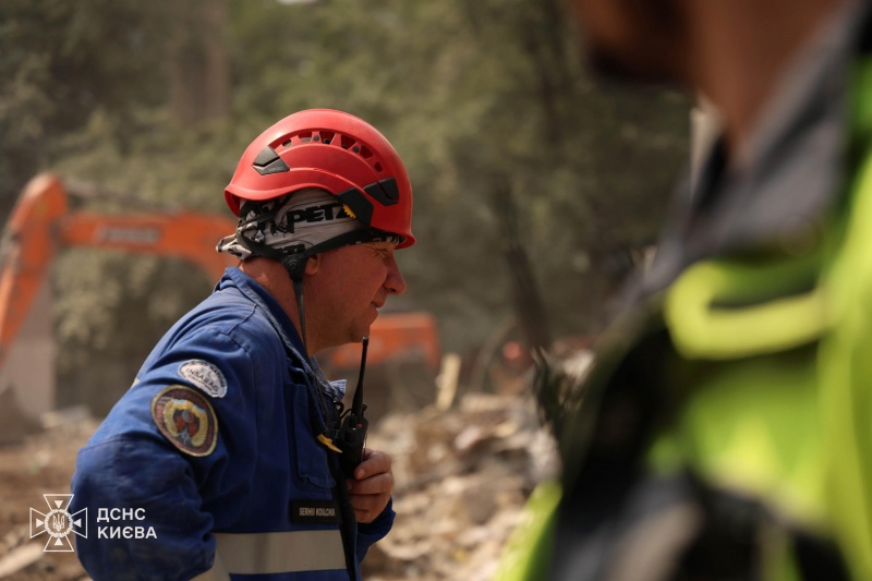 Search operation completed at destroyed high-rise in Kyiv, death toll confirmed