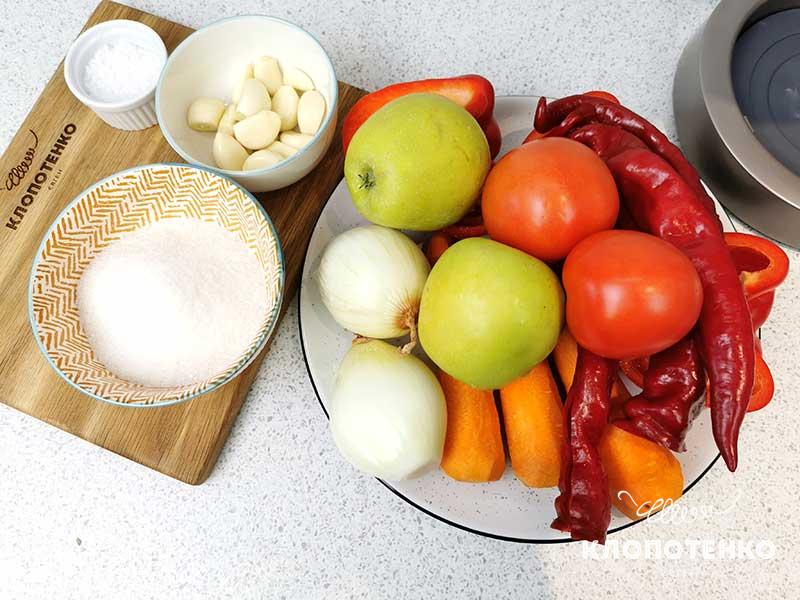 Клопотенко раскрыл секретный ингредиент для приготовления идеальной аджики на зиму