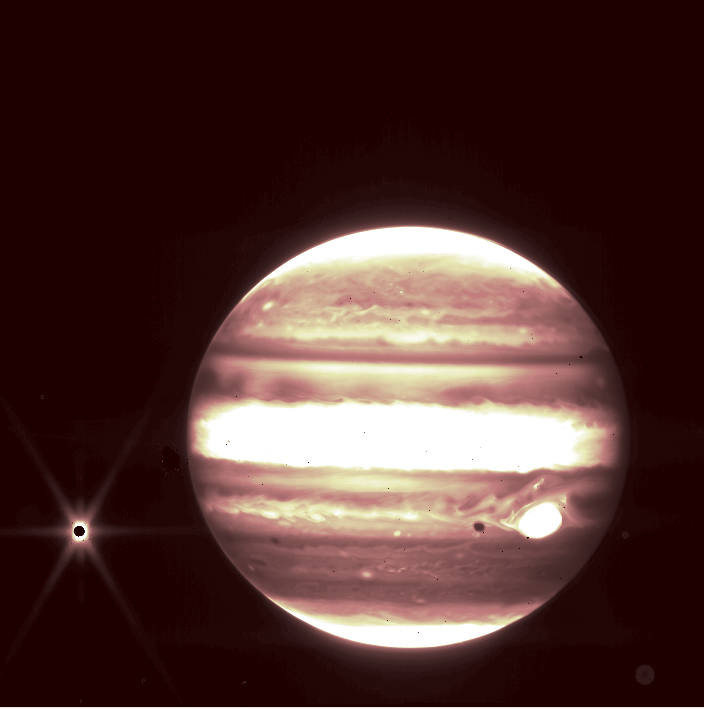 James Webb показав унікальні фотографії Юпітера та його супутників