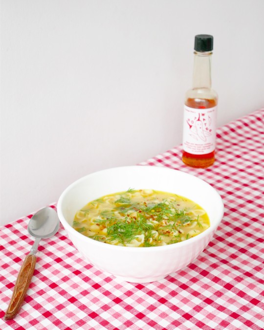 Названі рецепти кращих зігріваючих супів при застуді: ідеально підійдуть в холодну пору