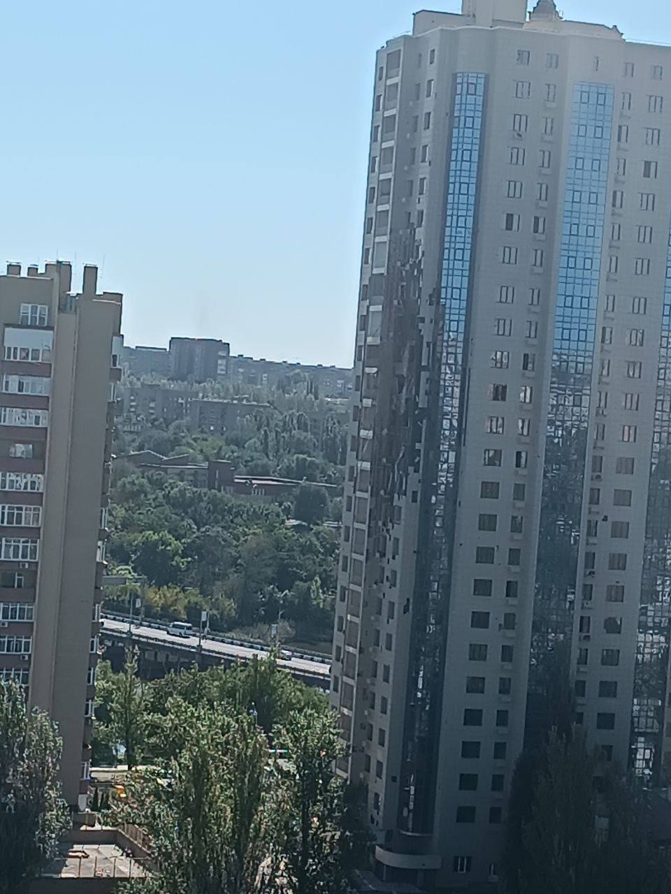 В центре Донецка взрывы: куда прилетело (фото, видео)