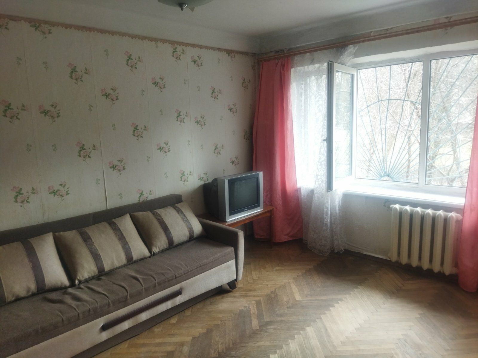 Найменша квартира у Києві: як вона виглядає та скільки коштує