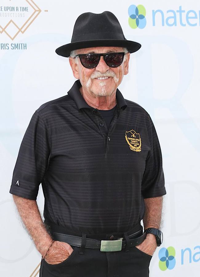 Как сейчас выглядят актеры любимого новогоднего фильма "Один дома" (фото)