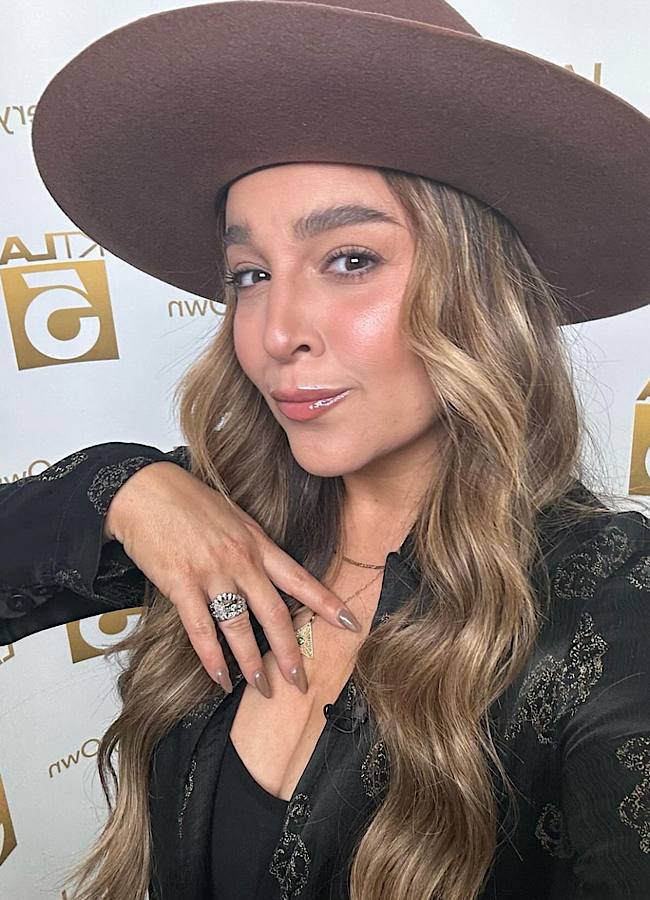 Как сейчас выглядят главные актеры любимого семейного фильма "Кудряшка Сью" (фото)