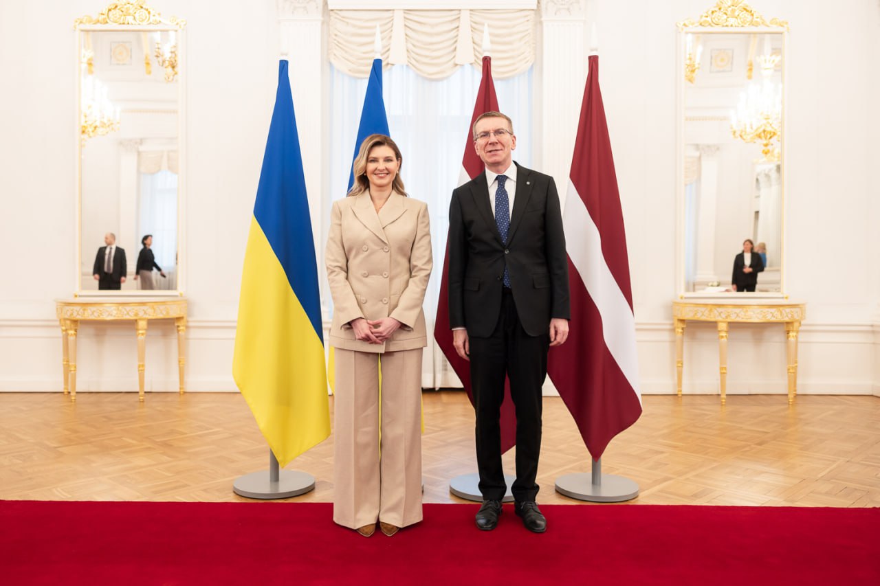 Елена Зеленская покорила президента Латвии нежным образом (фото)
