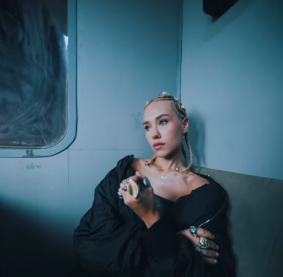 Klavdia Petrivna удивила дуэтом с известной блогершей: &quot;Это поджог&quot;