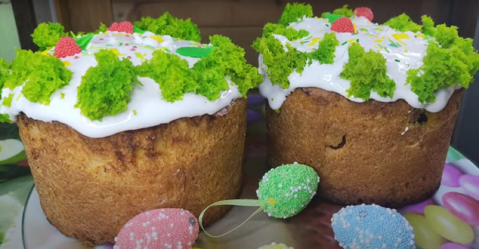 Как украсить паску без глазури: самые модные идеи 2025 года