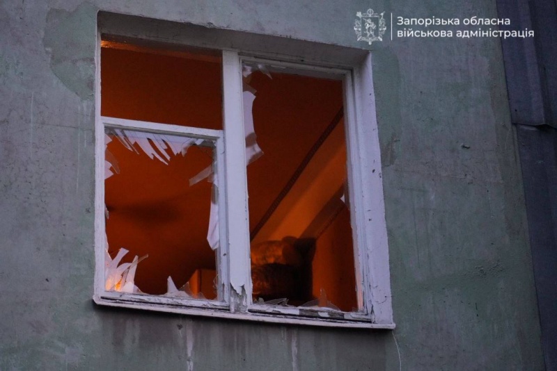 Zaporizhzhia apartment block hit in Russian attack, casualties reported