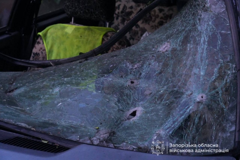 Zaporizhzhia apartment block hit in Russian attack, casualties reported