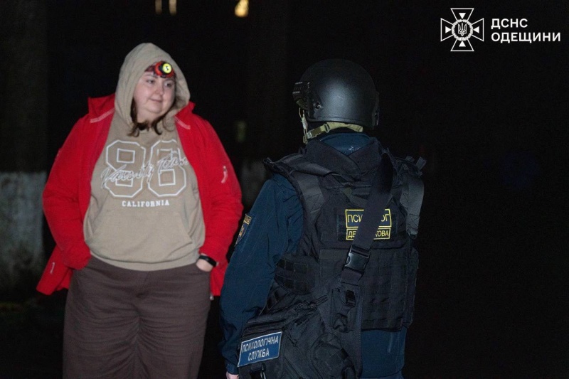 Russia launches night attack on Odesa: Flames, damage and injuries reported