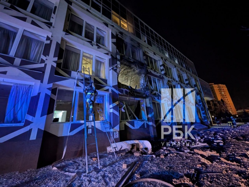 Kyiv private medical clinic damaged in Russian strike: Photo report