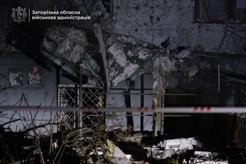 Zaporizhzhia hit overnight: Cars ablaze, windows smashed, yards ruined