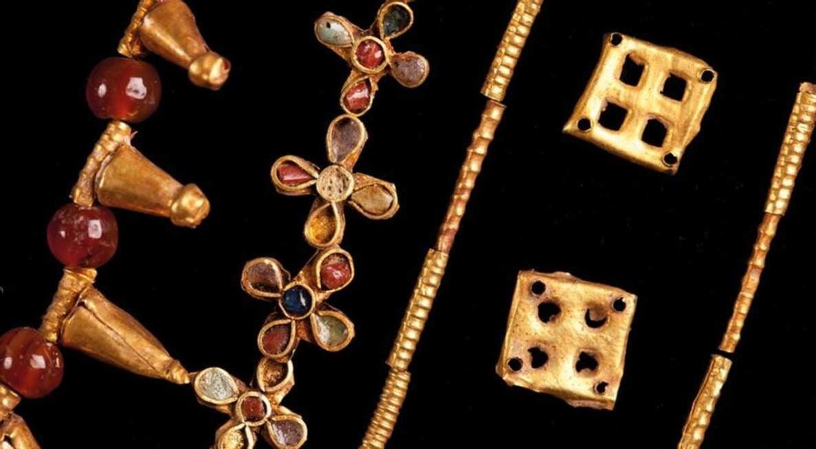 Как выглядит возвращенное Украине "Скифское золото", о котором все говорят