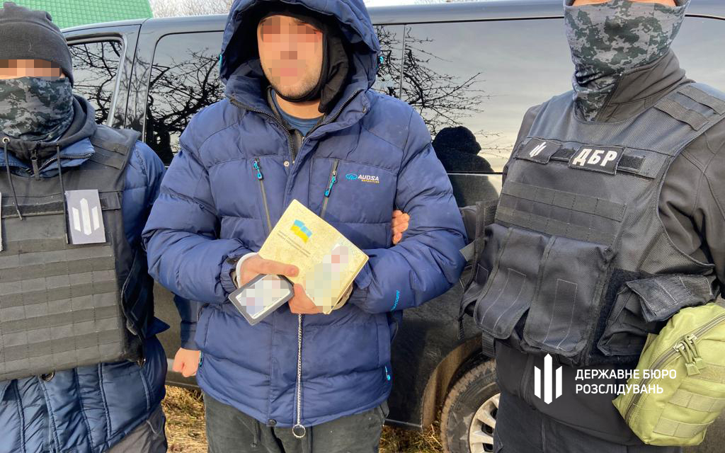 Был конвойщиком. Под суд пойдет экс-правоохранитель из Купянска