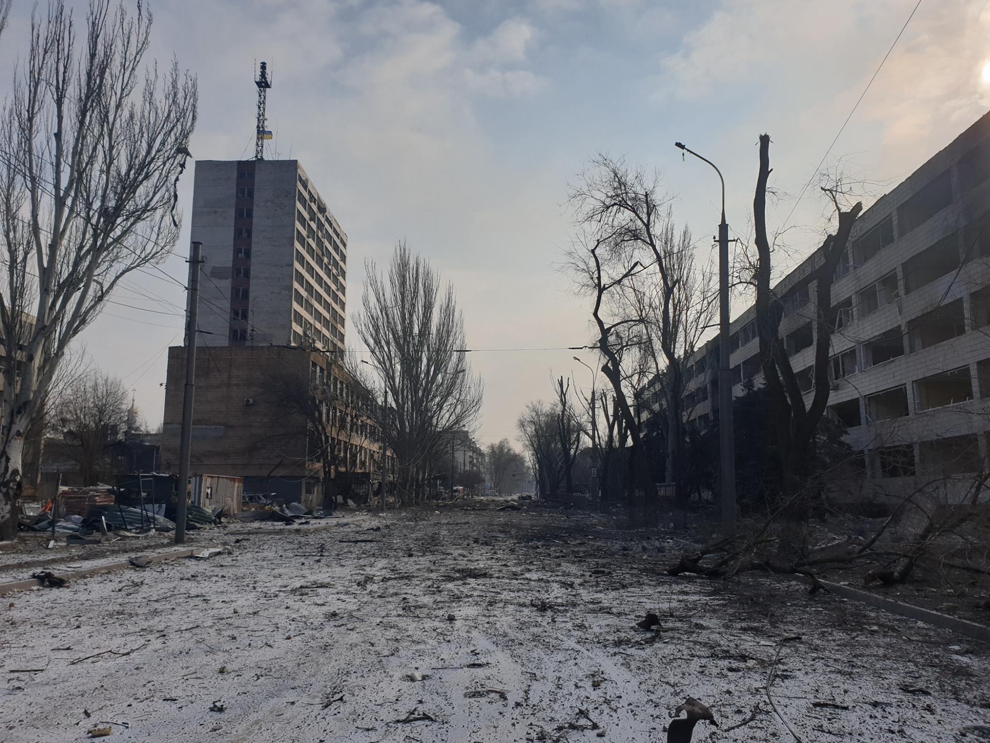 Эти кадры разрушенного Мариуполя должны увидеть во всем мире (фоторепортаж)