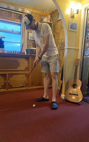 "Если Антарктида растает – города уйдут под воду". Интервью с полярником о работе на краю света