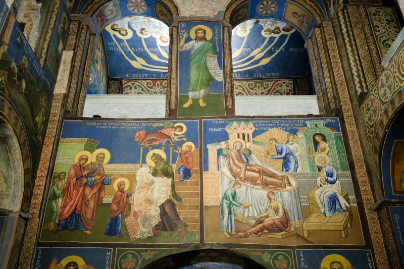 &quot;Пекло для чоловіків, рай для жінок&quot;: Що приховує Кирилівська церква в Києві