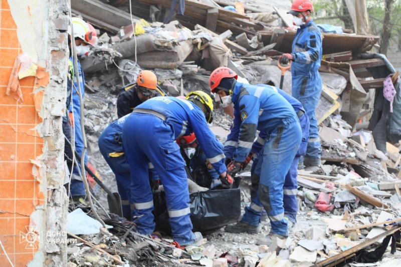 Death toll rises in Kyiv due to Russian massive attack