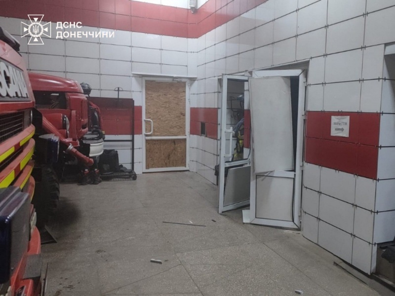 Russia attacks Druzhkivka in Donetsk region: Blast wave damaged a fire station