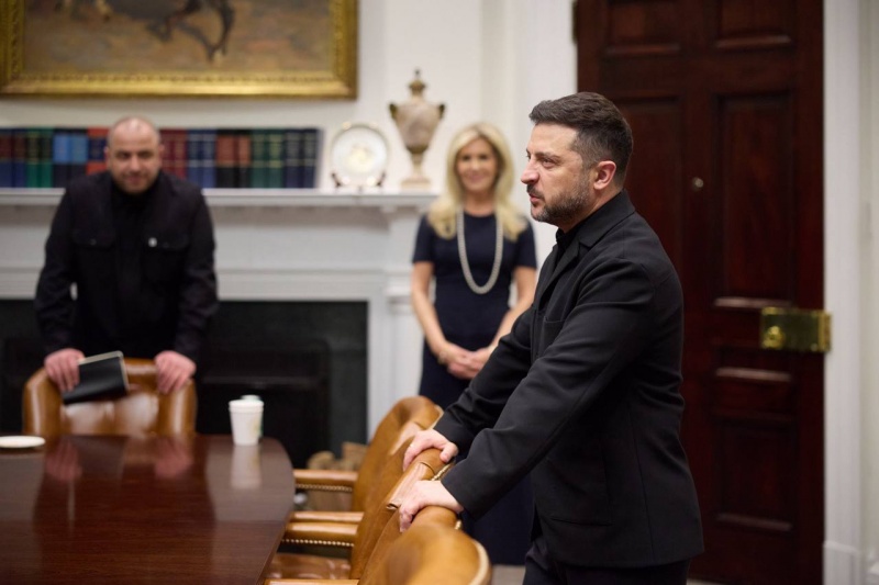 Zelenskyy and Trump meet behind closed doors: Key details