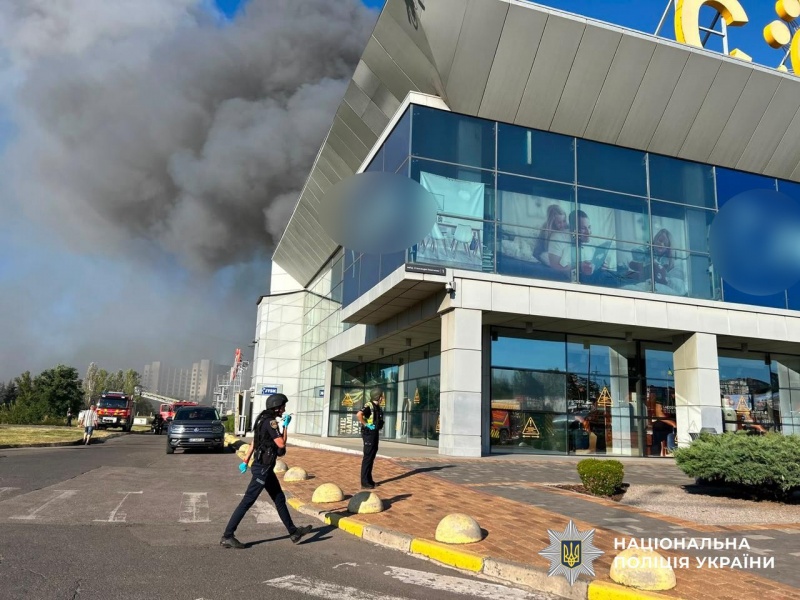 Six killed, over 100 injured: Details emerge of Russia's strike on mall in Zelenskyy's hometown