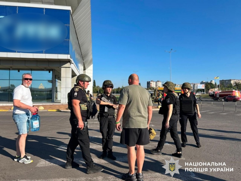 Six killed, over 100 injured: Details emerge of Russia's strike on mall in Zelenskyy's hometown