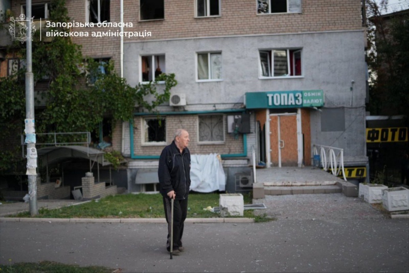 Russia hits residential buildings in Zaporizhzhia: 20+ injured, kids among victims