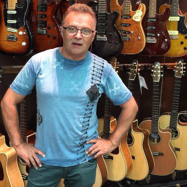 Яма, Щегель, а теперь и Ханумак: 5 скандальных артистов, которые выехали из Украины на фоне войны