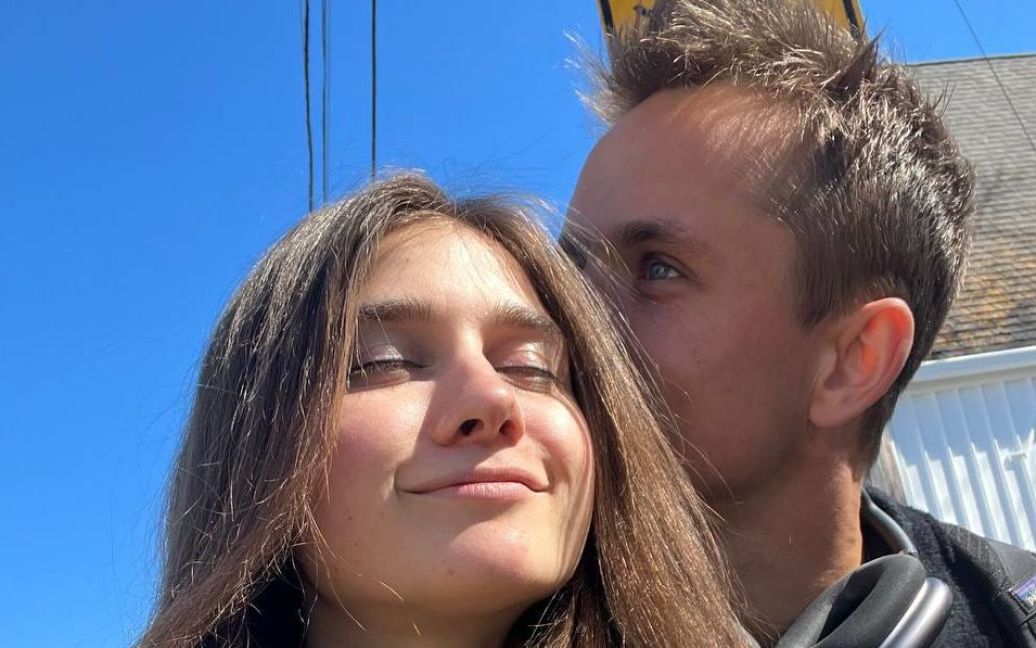 Jerry Heil розсекретила, чим займається її бойфренд