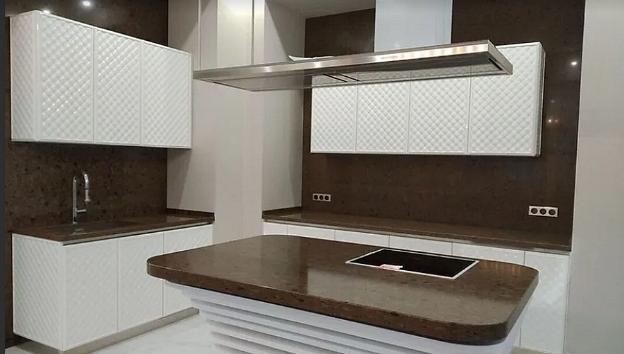 Как выглядит самая дорогая квартира в царском доме на Крещатике