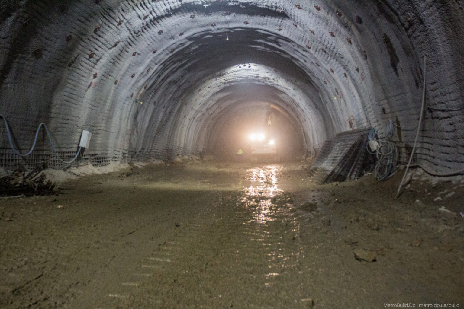 Дивіться, як виглядатимуть нові мегасучасні станції метро у Дніпрі (фото та відео)