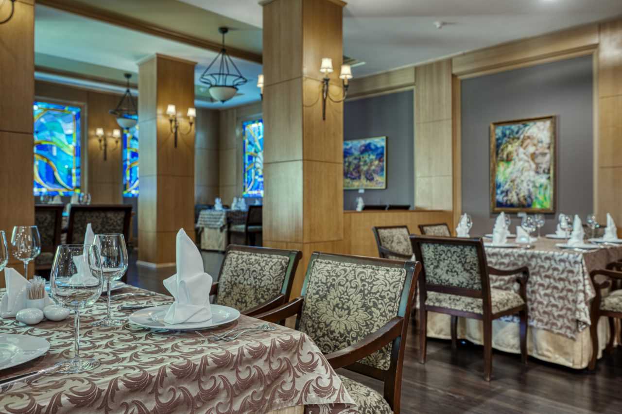 Смотрите, как выглядит элитный отель в Трускавце, где заседают "слуги народа"