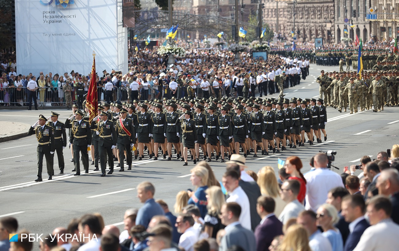 Яркие фото с парада ко Дню Независимости Украины: гордости нет границ!