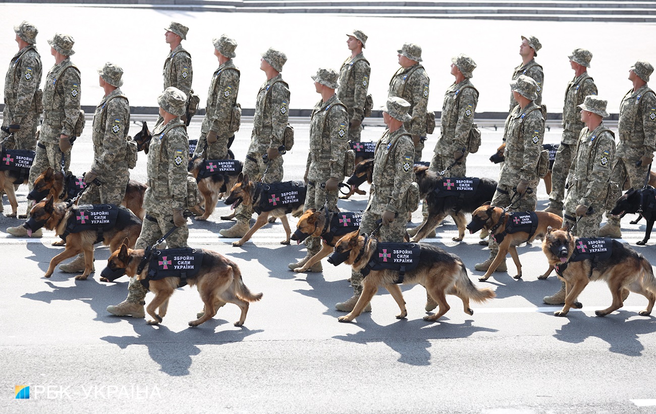 Яркие фото с парада ко Дню Независимости Украины: гордости нет границ!