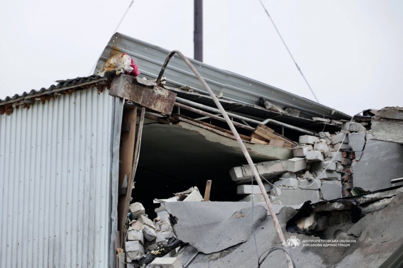 Ukraine's Dnipropetrovsk region hit by 20 Russian attacks, one killed