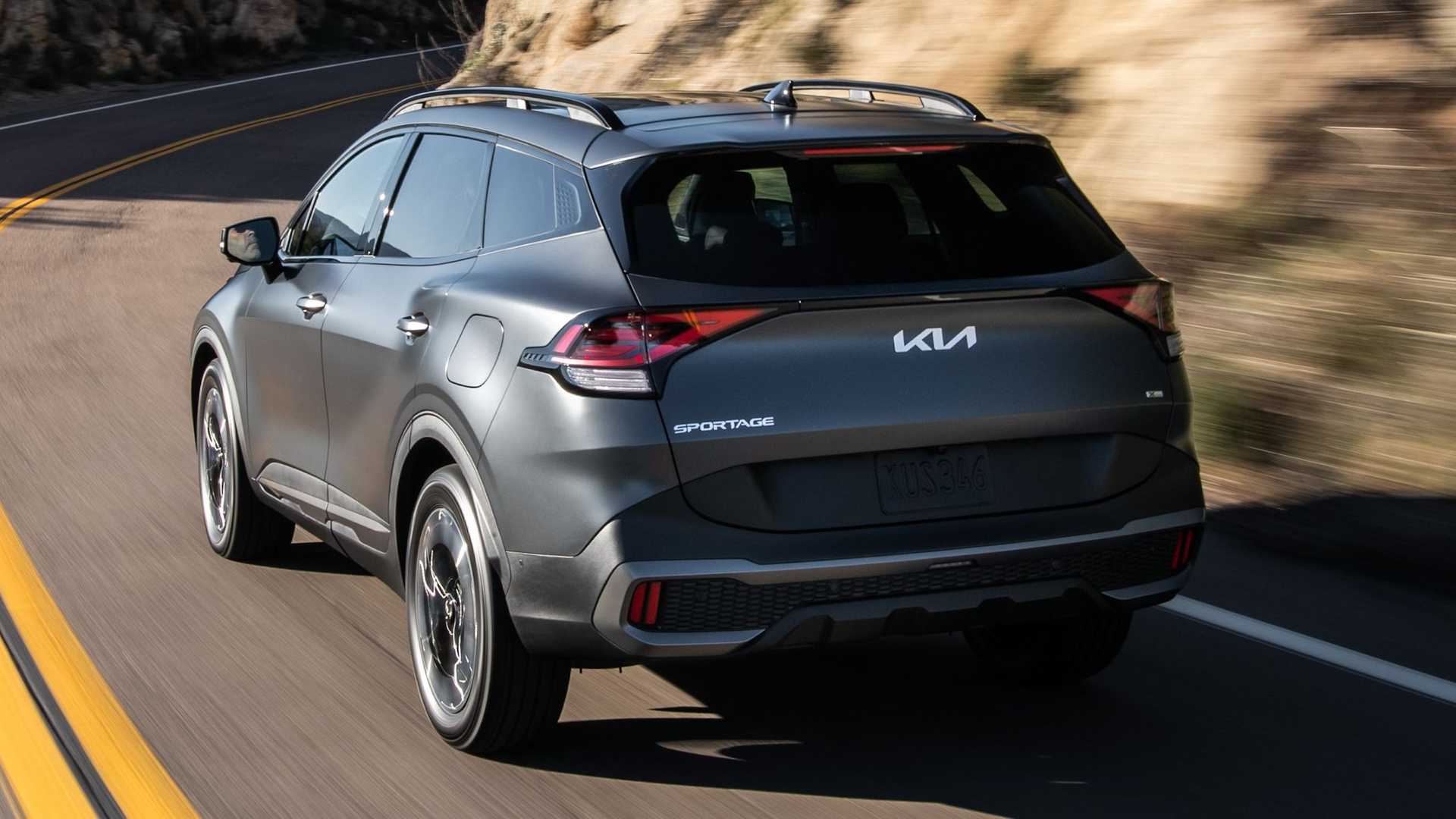 50 км без ДВС - самый популярный в Украине кроссовер получил батарею и электромотор