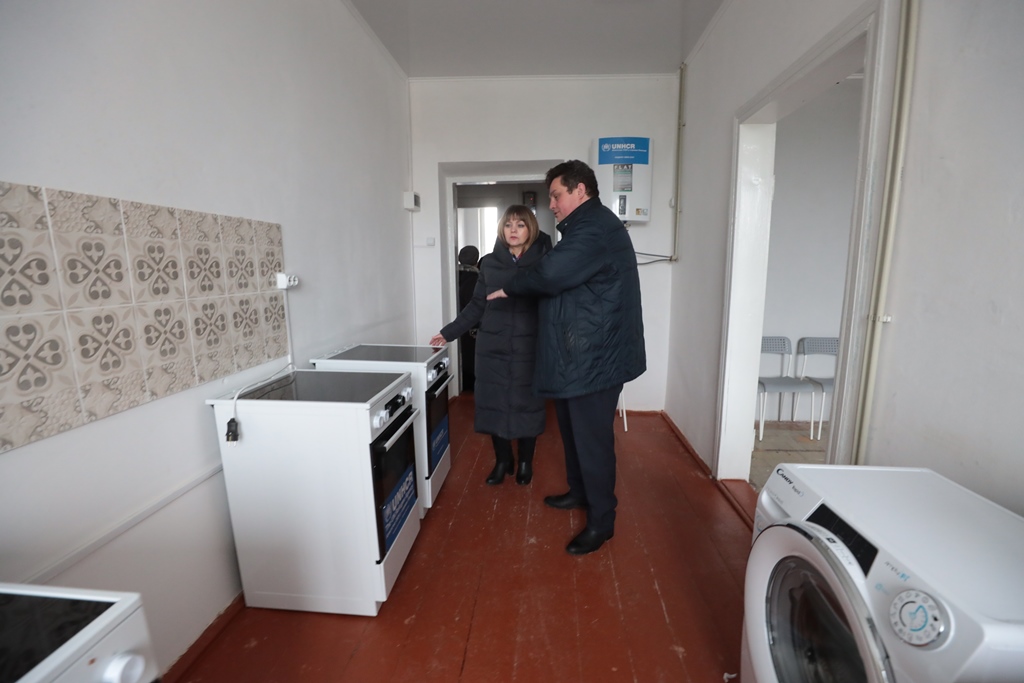 Де переселенцям надають житло на заході України: нові шелтери