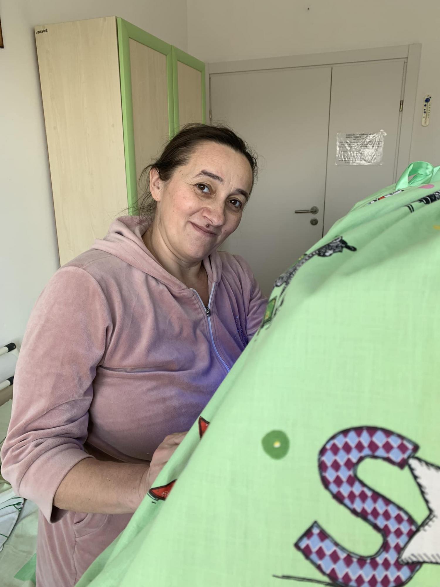 У Рівному жінка народила 18-ту дитину: зворушливі фото сім'ї