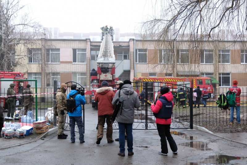 &quot;Тут все горело&quot;: Как жилой двор в Броварах пережил аварию вертолета с руководством МВД