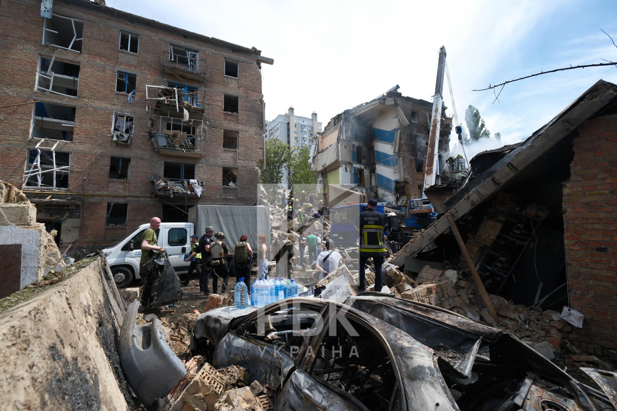 Подвійний удар по Києву, прильоти у Дніпрі та Кривому Розі: головне про наслідки атаки РФ