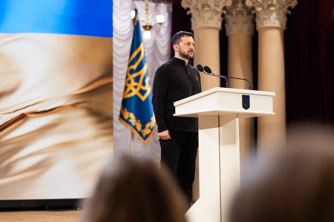 Скандалу через костюми не буде. У чому українська делегація приїхала на зустріч з США у Джидді: відео і фото