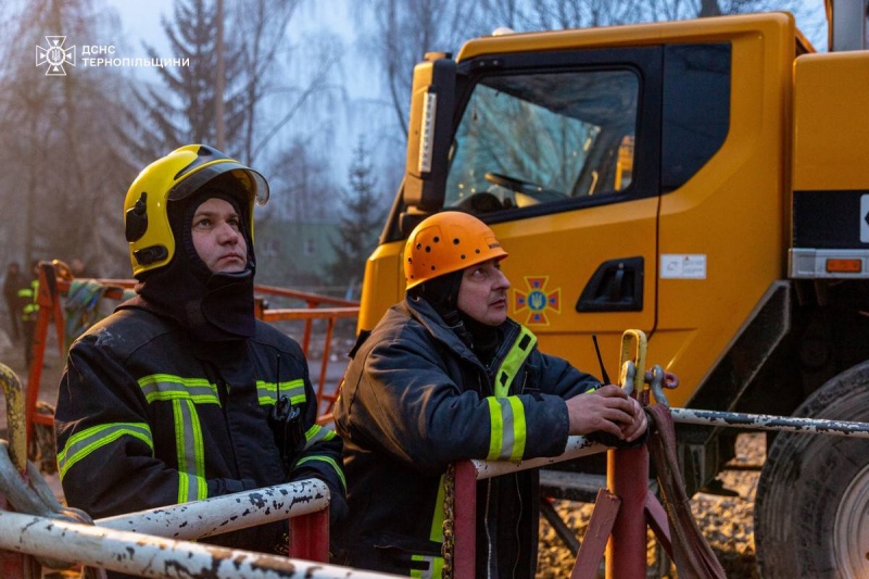 Russian strike on Ternopil: 14 people remain unaccounted for