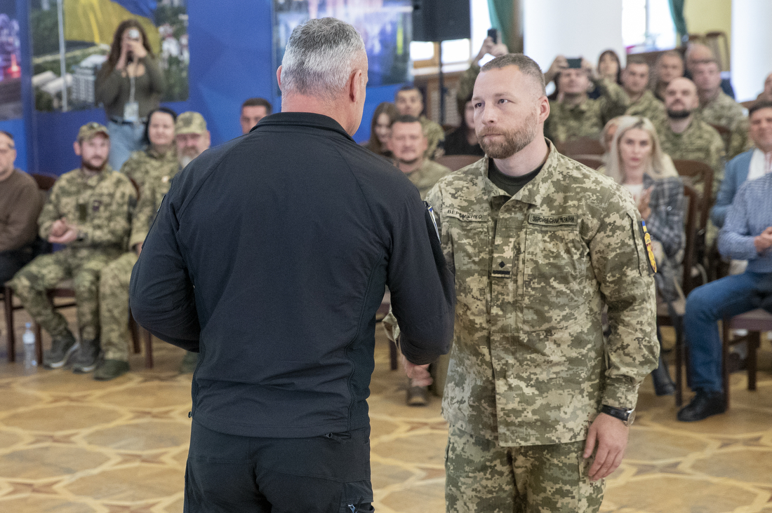 "Близько 200 тисяч киян на фронті": Кличко відзначив воїнів до Дня Захисників і Захисниць
