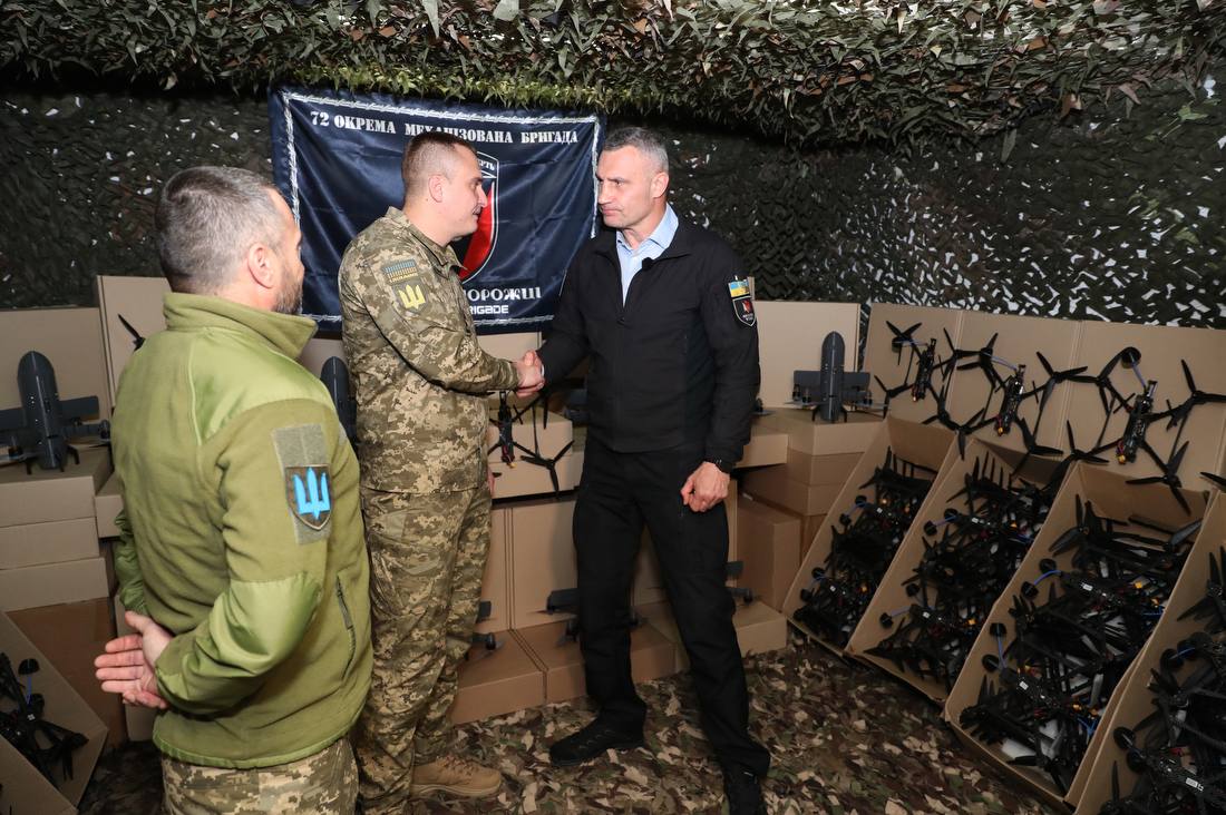 FPV, Matrice, перехоплювачі: Кличко передав 72-й бригаді від киян понад 4000 дронів різних типів