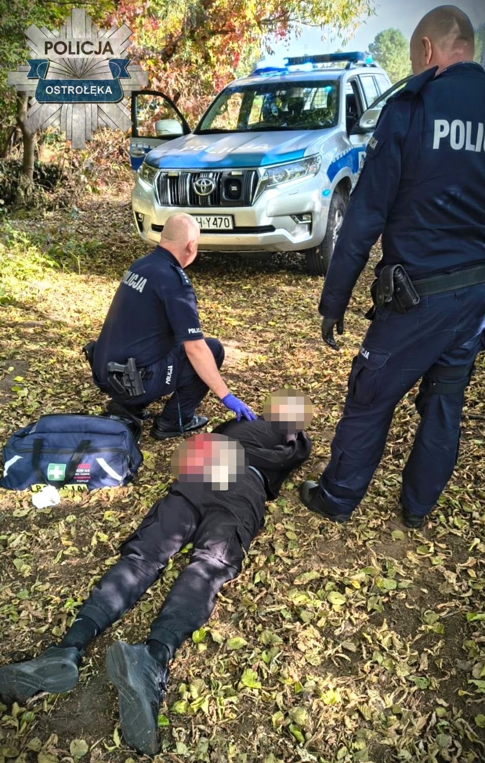 Фото: нападение с ножом в польской школе (x.com/PolicjaMazowsze)