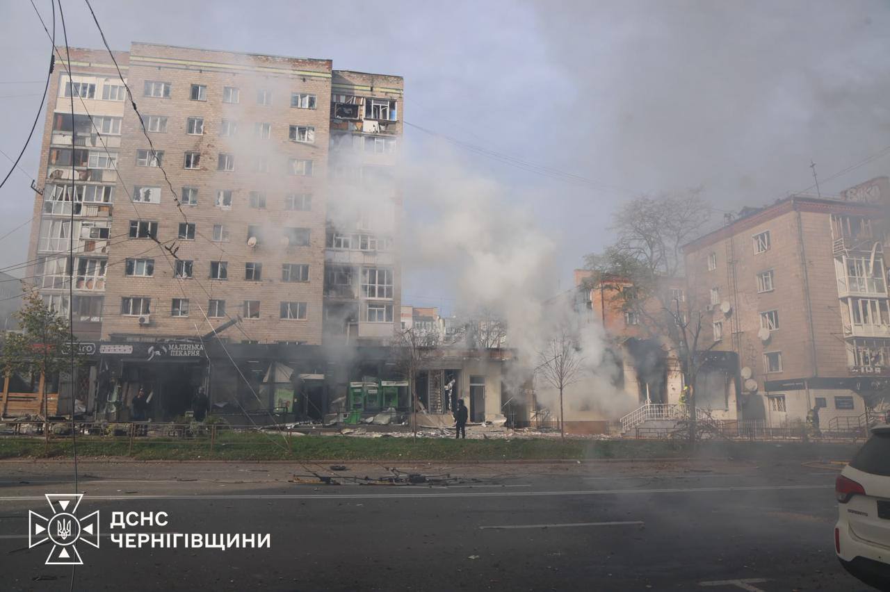 Russia strikes Dnipro train platform, kills two teenage girls in Chernihiv: Aftermath revealed